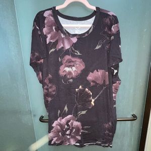 Maurices plus size 4 tee